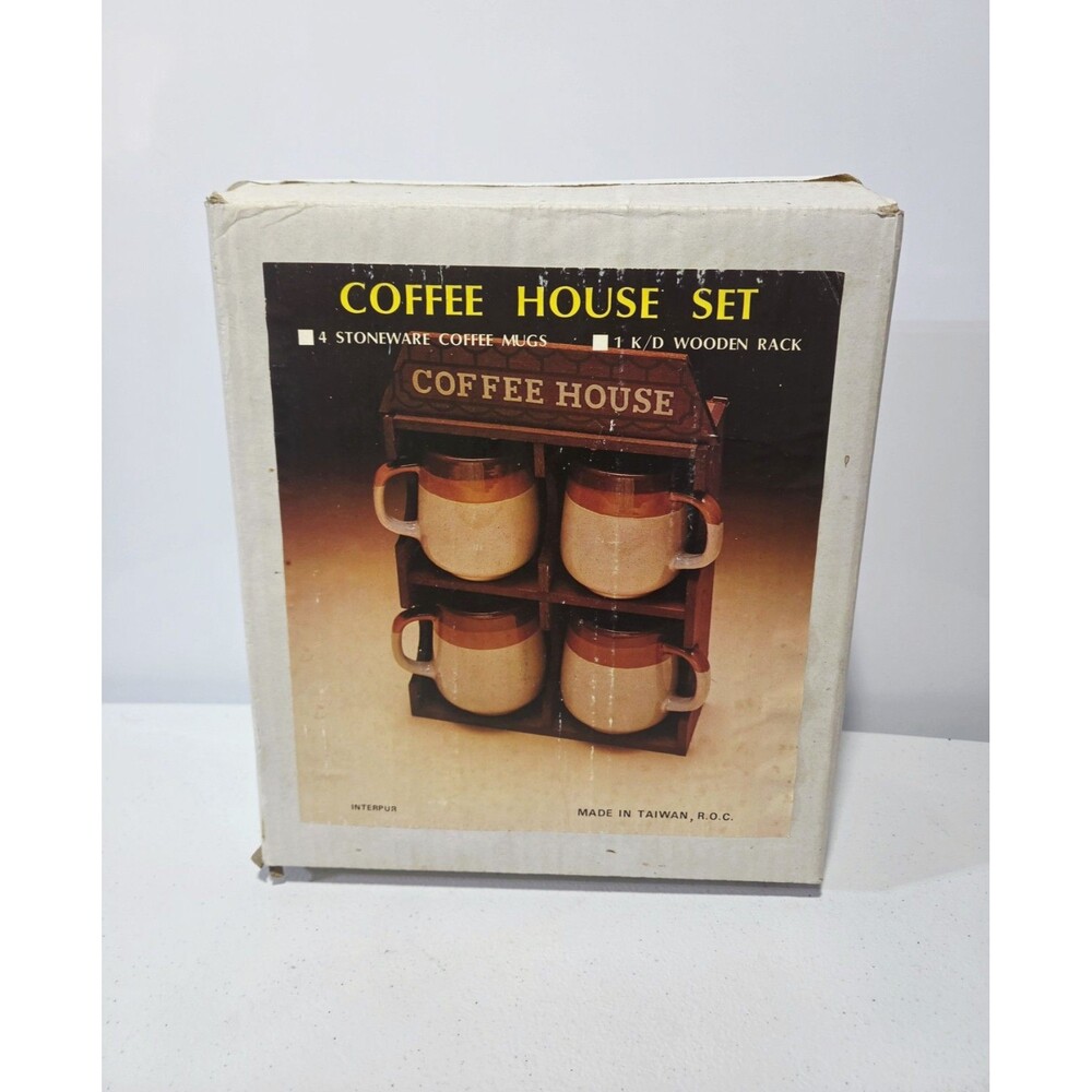Vintage Interpur Wooden Coffee House Rack with 4 Stoneware Mugs New Old Stock